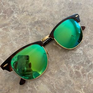 Rayban Club Master Classic